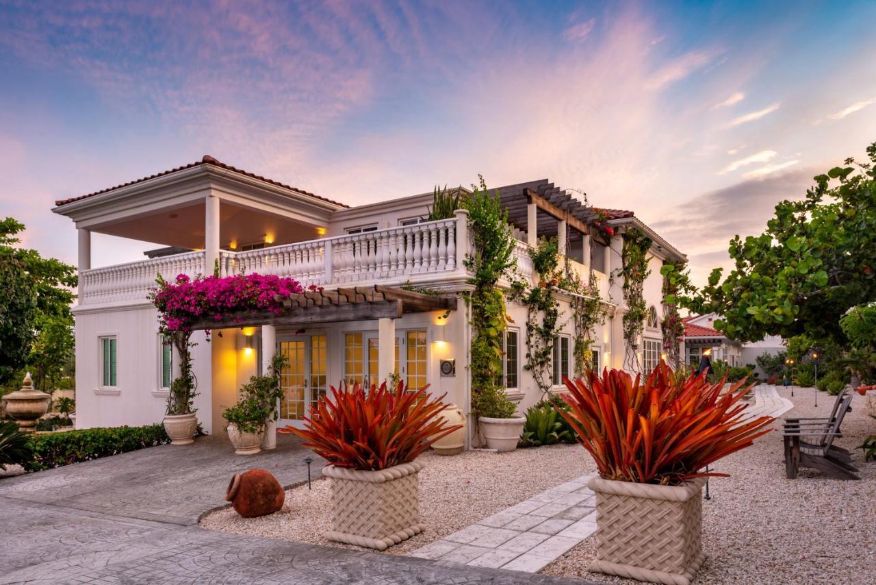 Le Soleil D'Or Hotel Cayman Brac Exterior photo