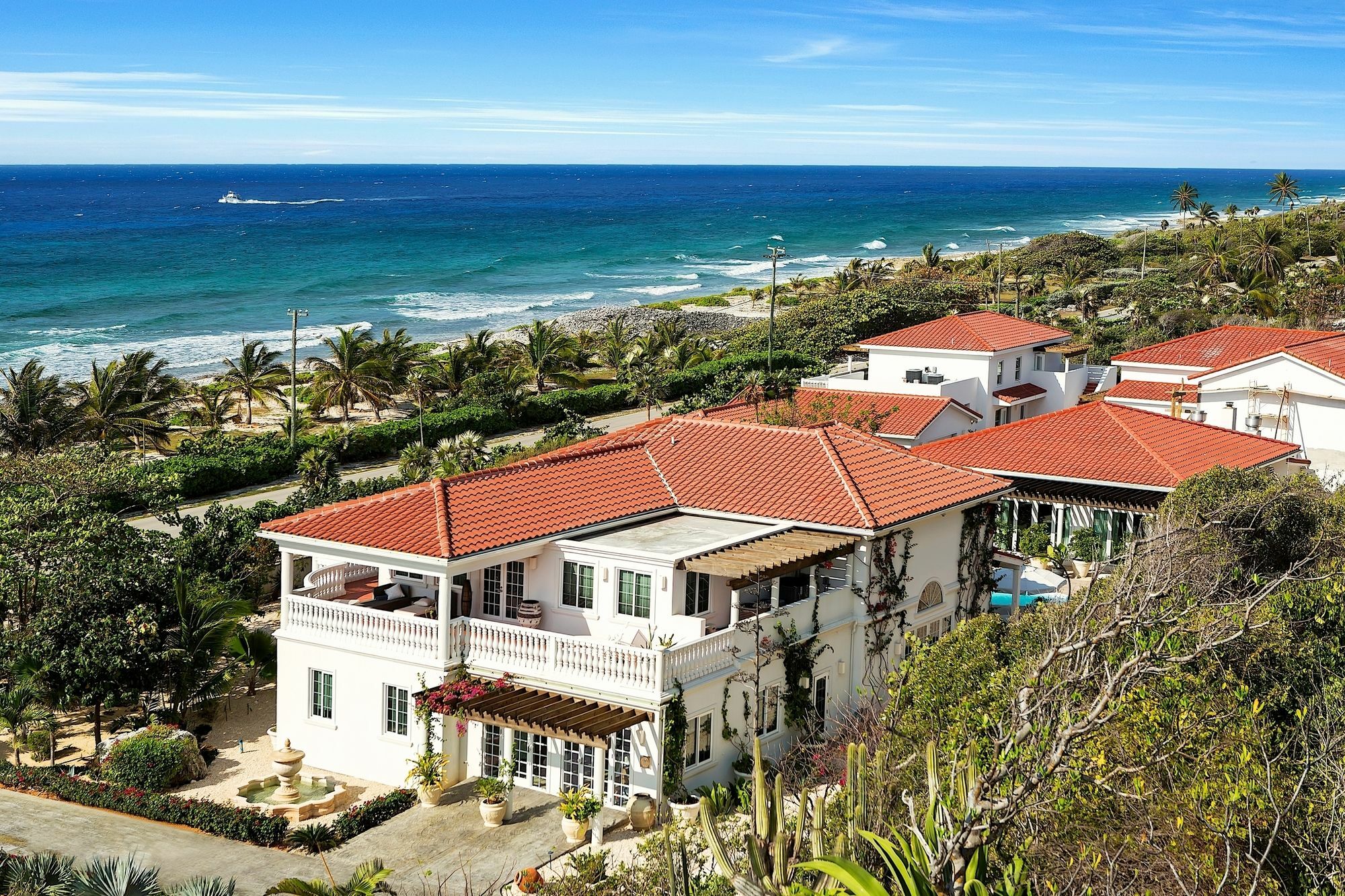 Le Soleil D'Or Hotel Cayman Brac Exterior photo